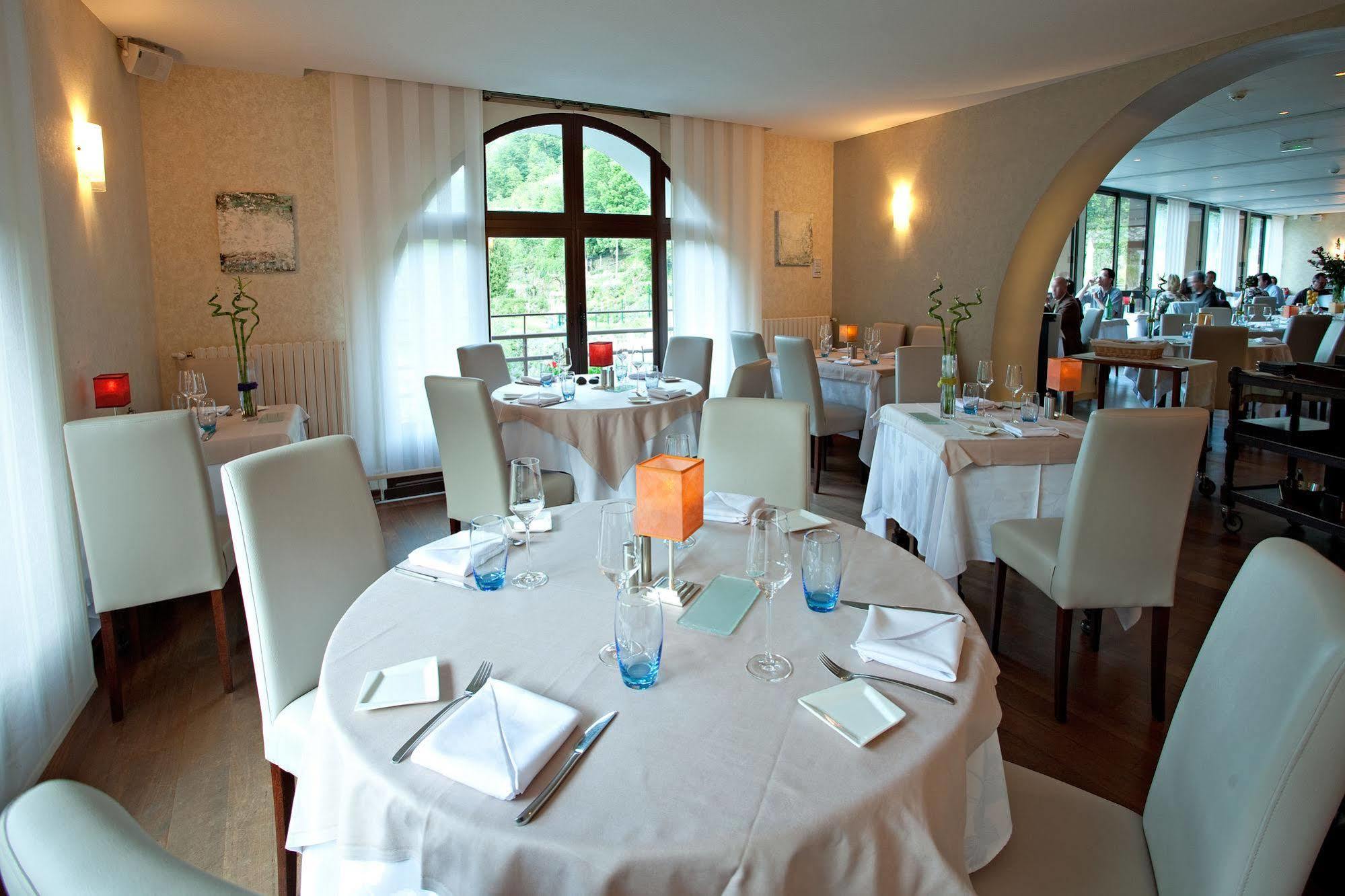 Entraygues-sur-Truyère Hotel La Riviere מראה חיצוני תמונה
