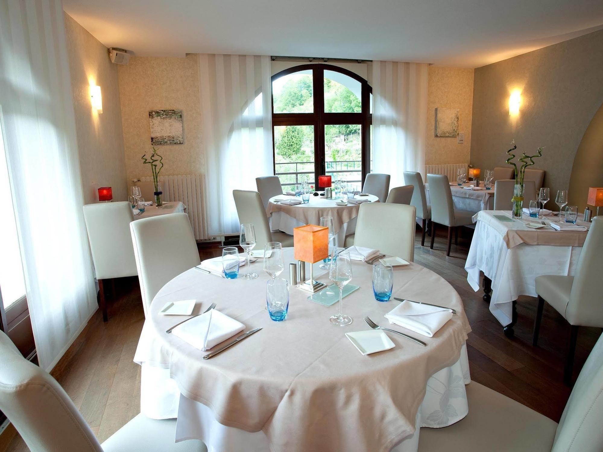 Entraygues-sur-Truyère Hotel La Riviere מראה חיצוני תמונה